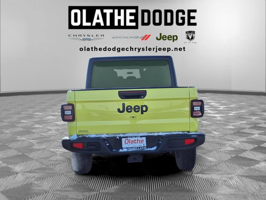 Certified 2023 Jeep Gladiator Sport image 26