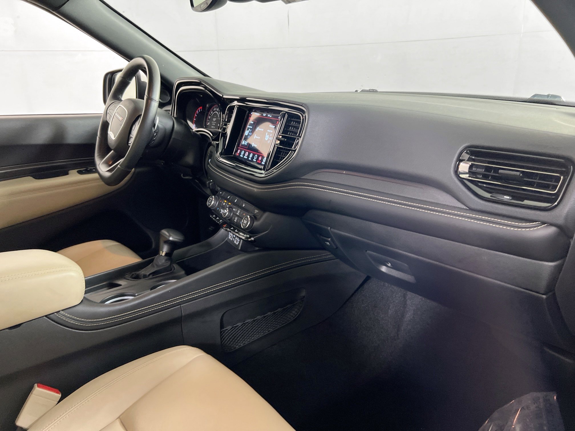 Used 2022 Dodge Durango GT image 29