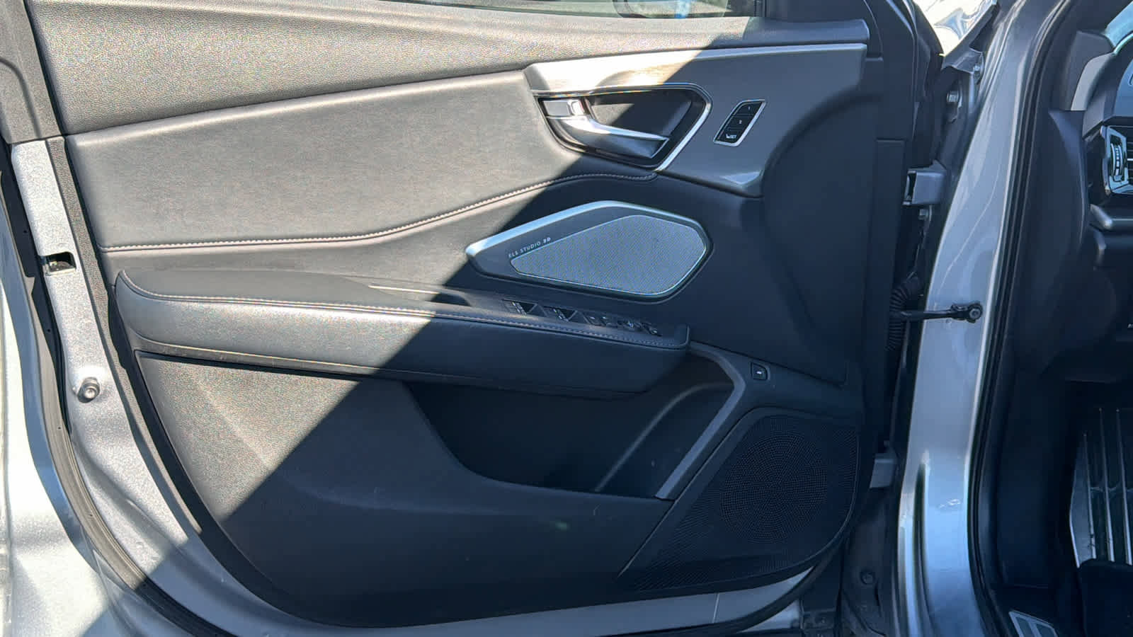 Used 2019 Acura RDX A-Spec image 23