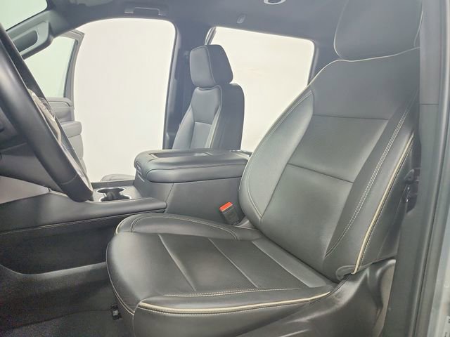 Used 2024 GMC Yukon XL SLT RWD image 19