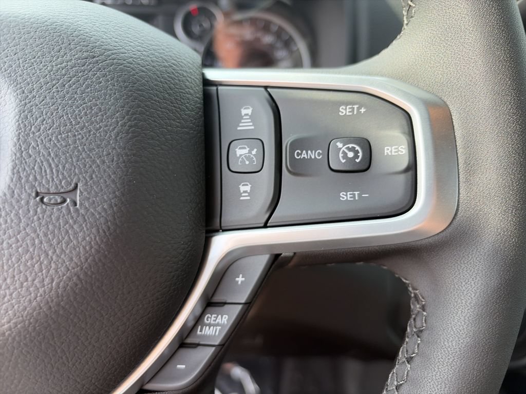 New 2026 RAM 2500 Big Horn AWD/4WD image 21