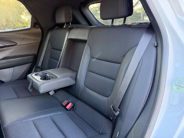 Used 2023 Chevrolet TrailBlazer RS w/ Convenience Package FWD image 18