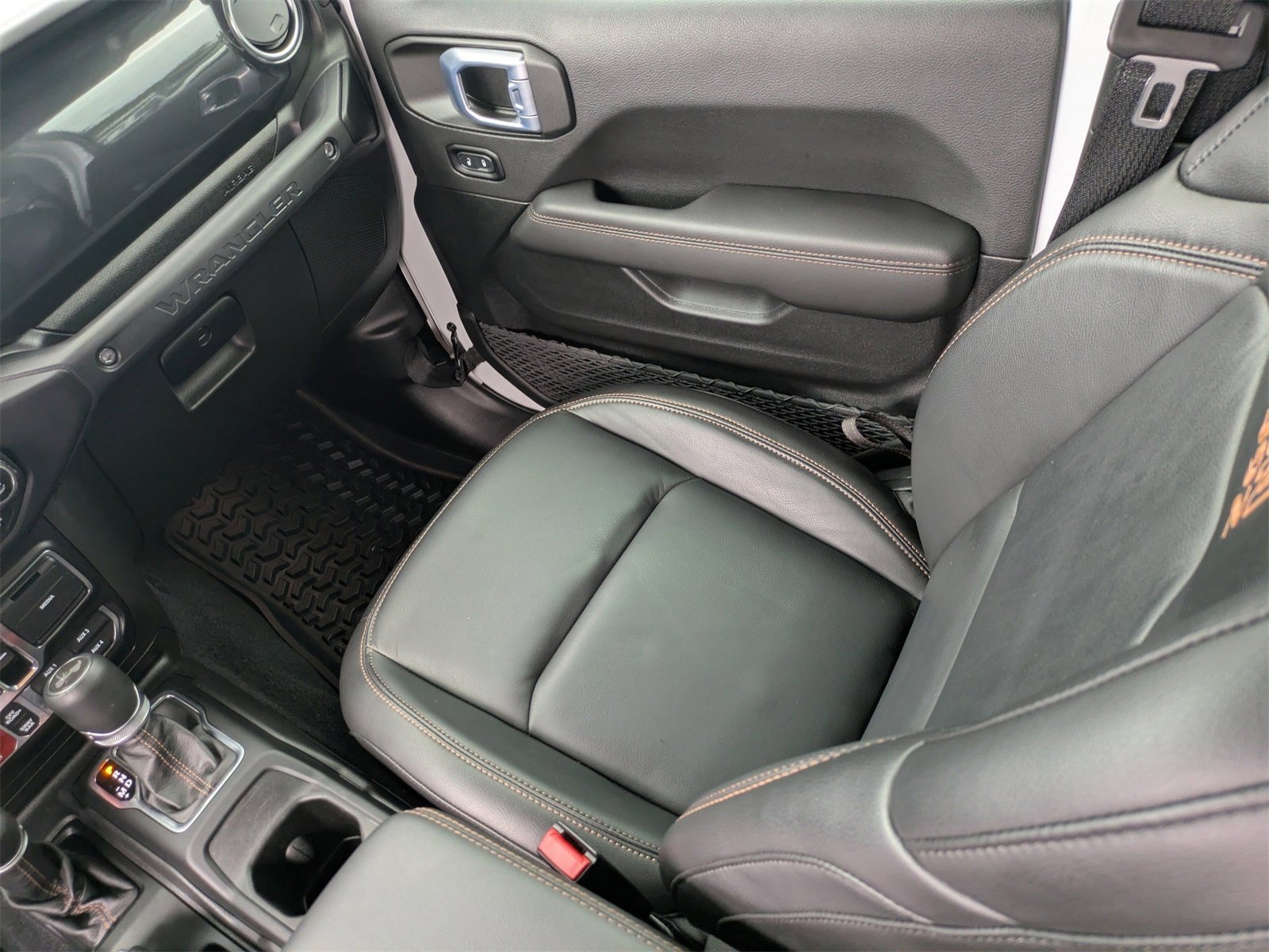 Used 2021 Jeep Wrangler Unlimited Rubicon image 18