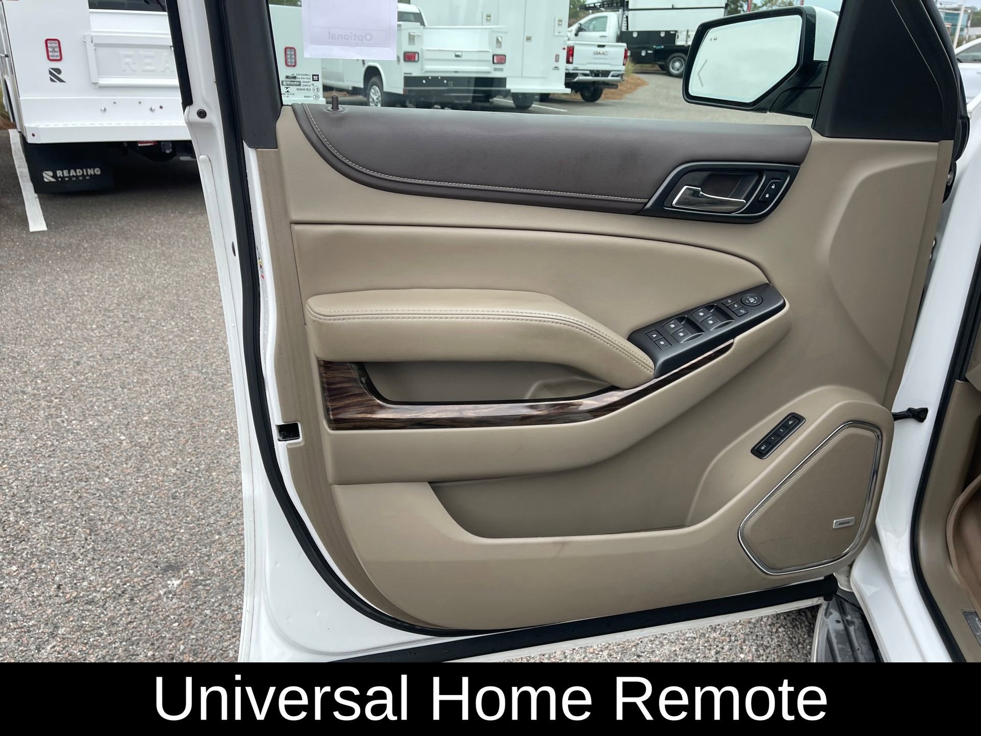 Used 2016 GMC Yukon XL SLT w/ Open Road Package image 11