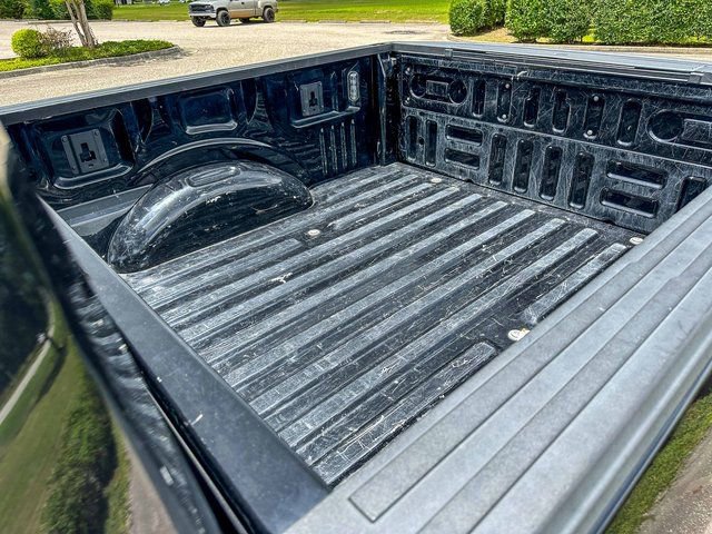 Used 2019 Ford F150 Platinum w/ Equipment Group 701A Luxury image 12