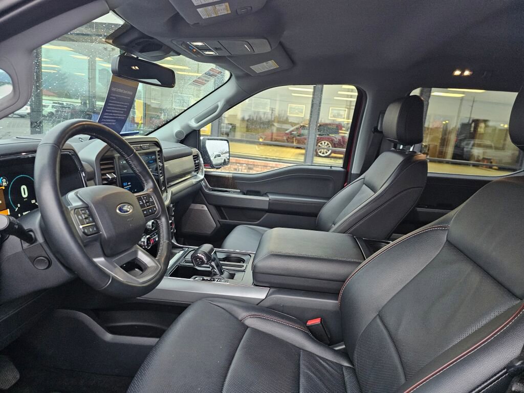 Certified 2022 Ford F150 Lariat w/ Equipment Group 502A High image 18