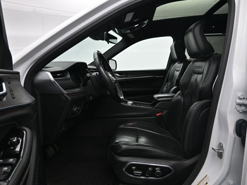 Used 2021 Jeep Grand Cherokee L Overland w/ Advanced Protech Group III image 25