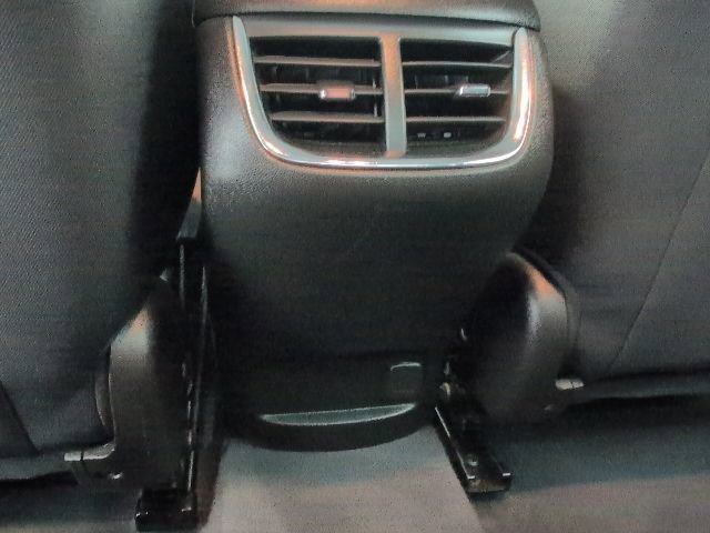 Used 2023 Chevrolet Malibu LT FWD image 30