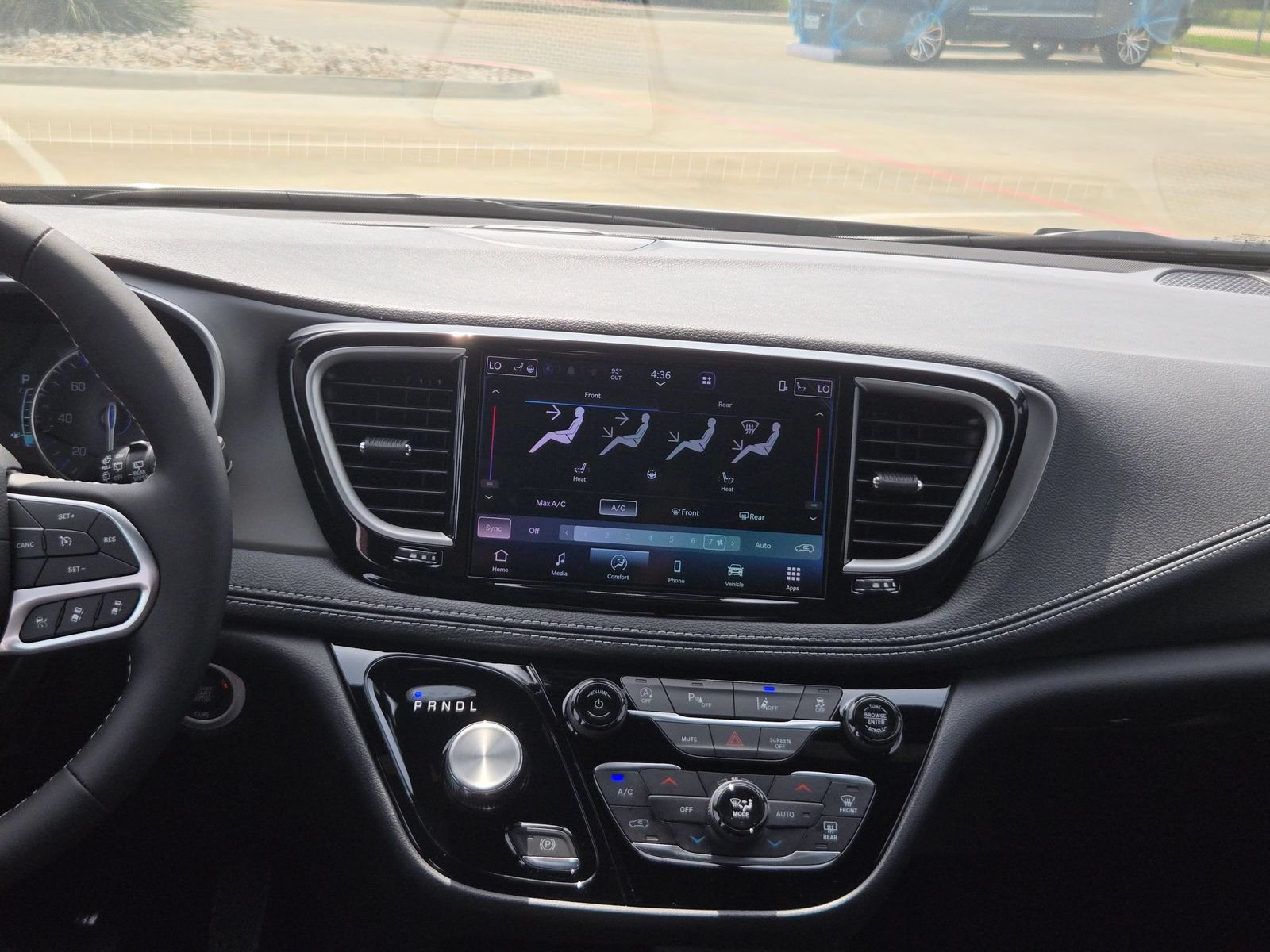 New 2027 Chrysler Pacifica Select FWD image 16