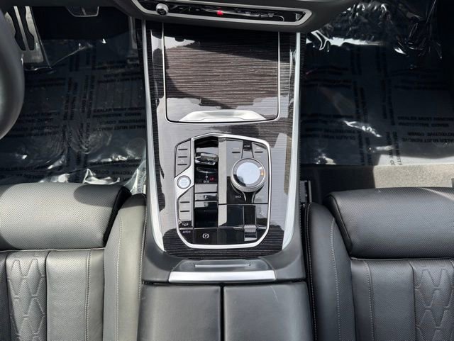 Certified 2025 BMW X7 M60i image 26