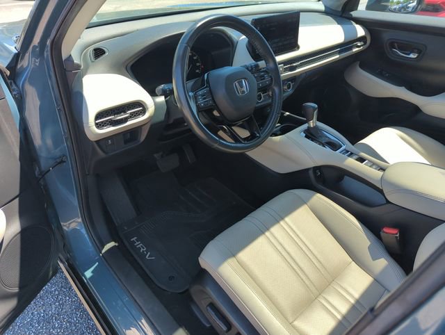 Used 2023 Honda HR-V EX-L image 10