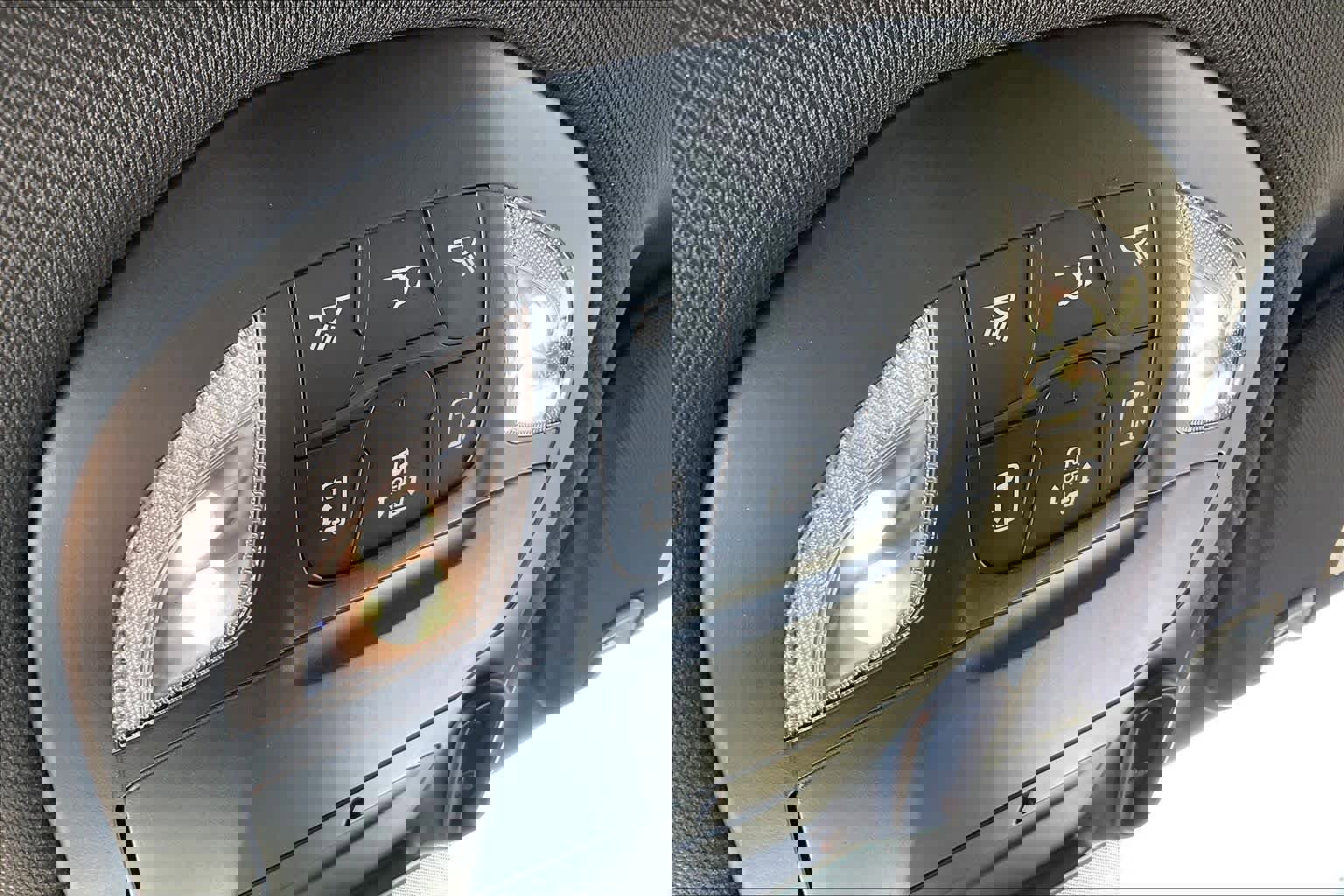 New 2026 Chrysler Pacifica Limited image 18