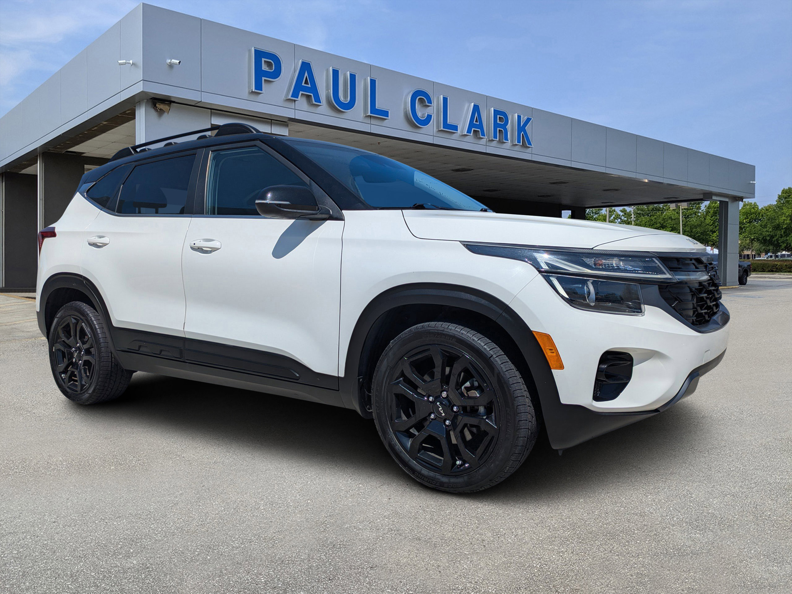 Used 2024 Kia Seltos X-Line AWD/4WD image 1