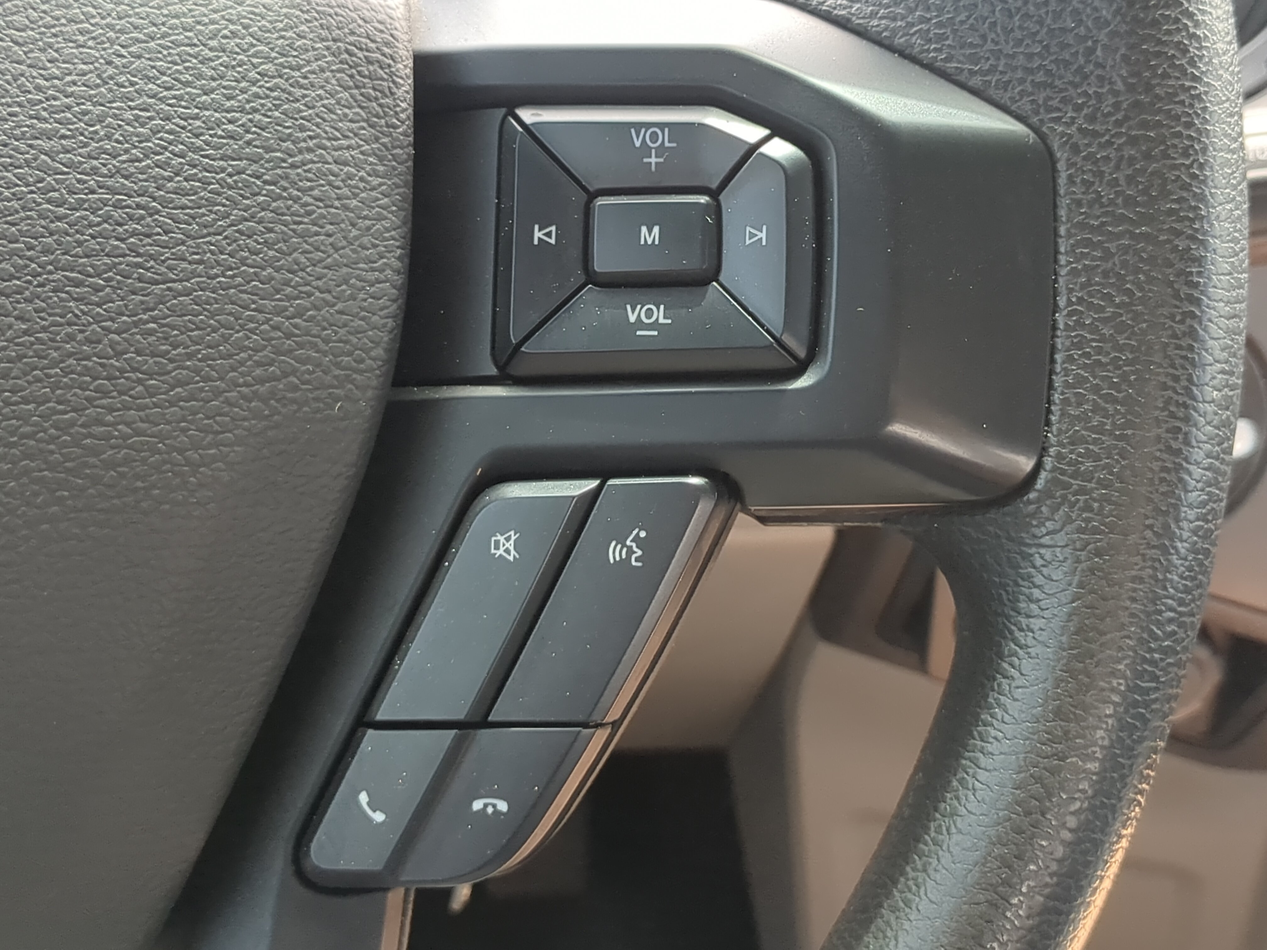 Used 2021 Ford F750 2WD Regular Cab Super Duty image 20
