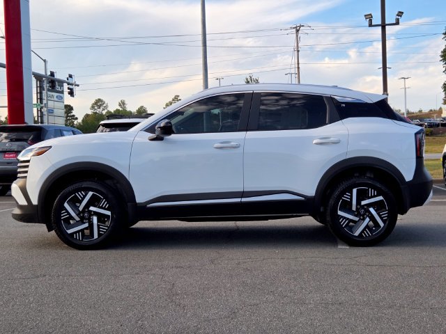 New 2027 Nissan Kicks SV FWD image 2