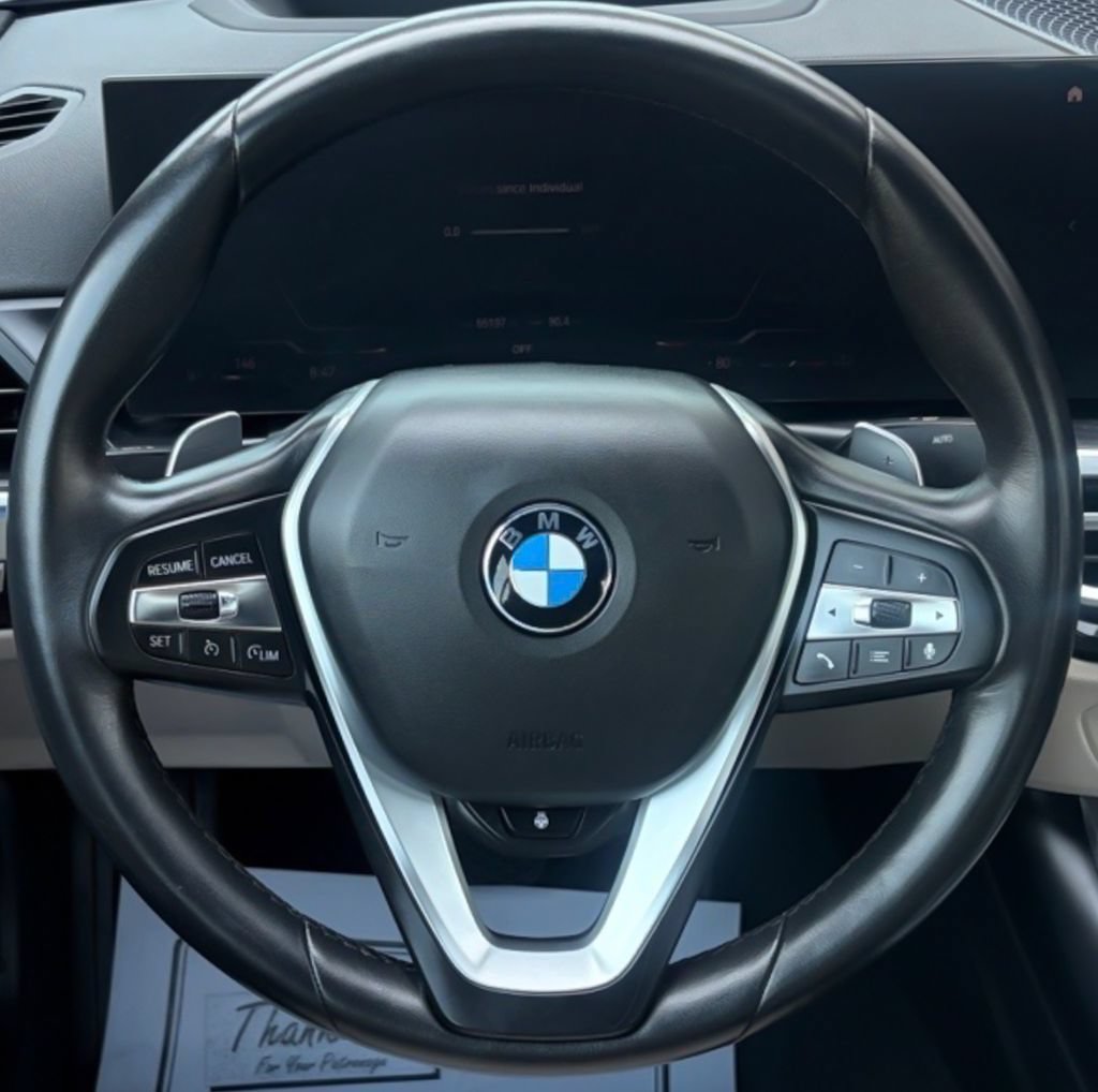 Used 2023 BMW 330i xDrive Sedan w/ Premium Package AWD/4WD image 18