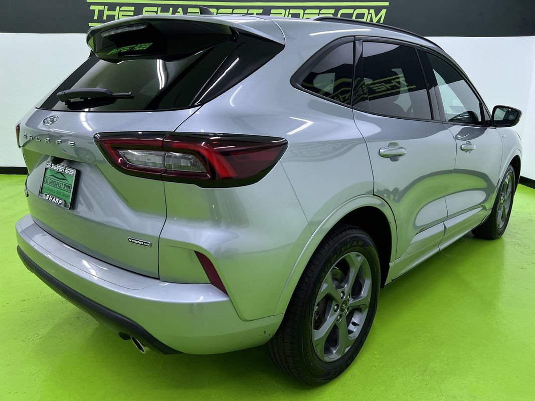 Used 2023 Ford Escape ST-Line Select AWD/4WD image 10
