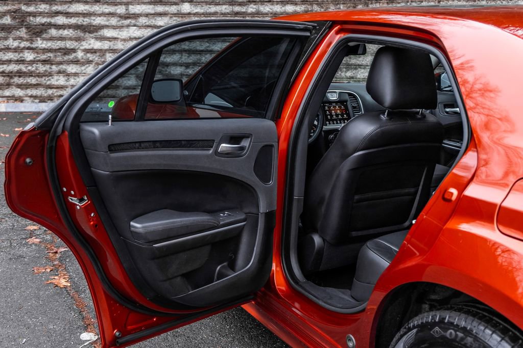 Used 2021 Chrysler 300 Touring L image 19