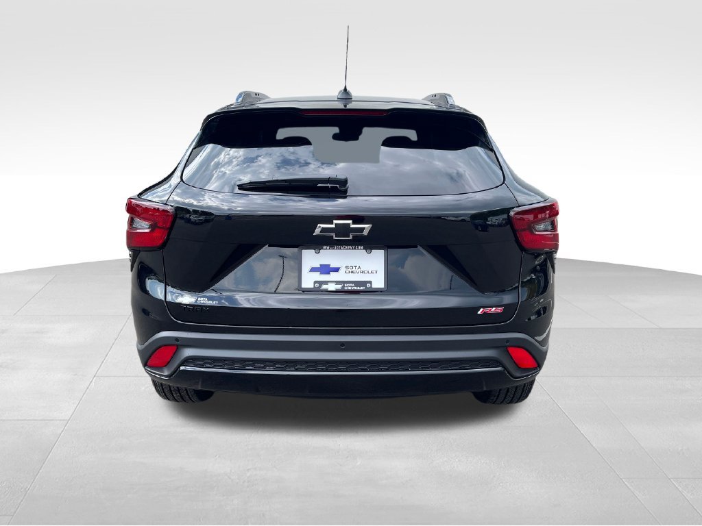 New 2026 Chevrolet Trax RS w/ Driver Confidence Package FWD image 4