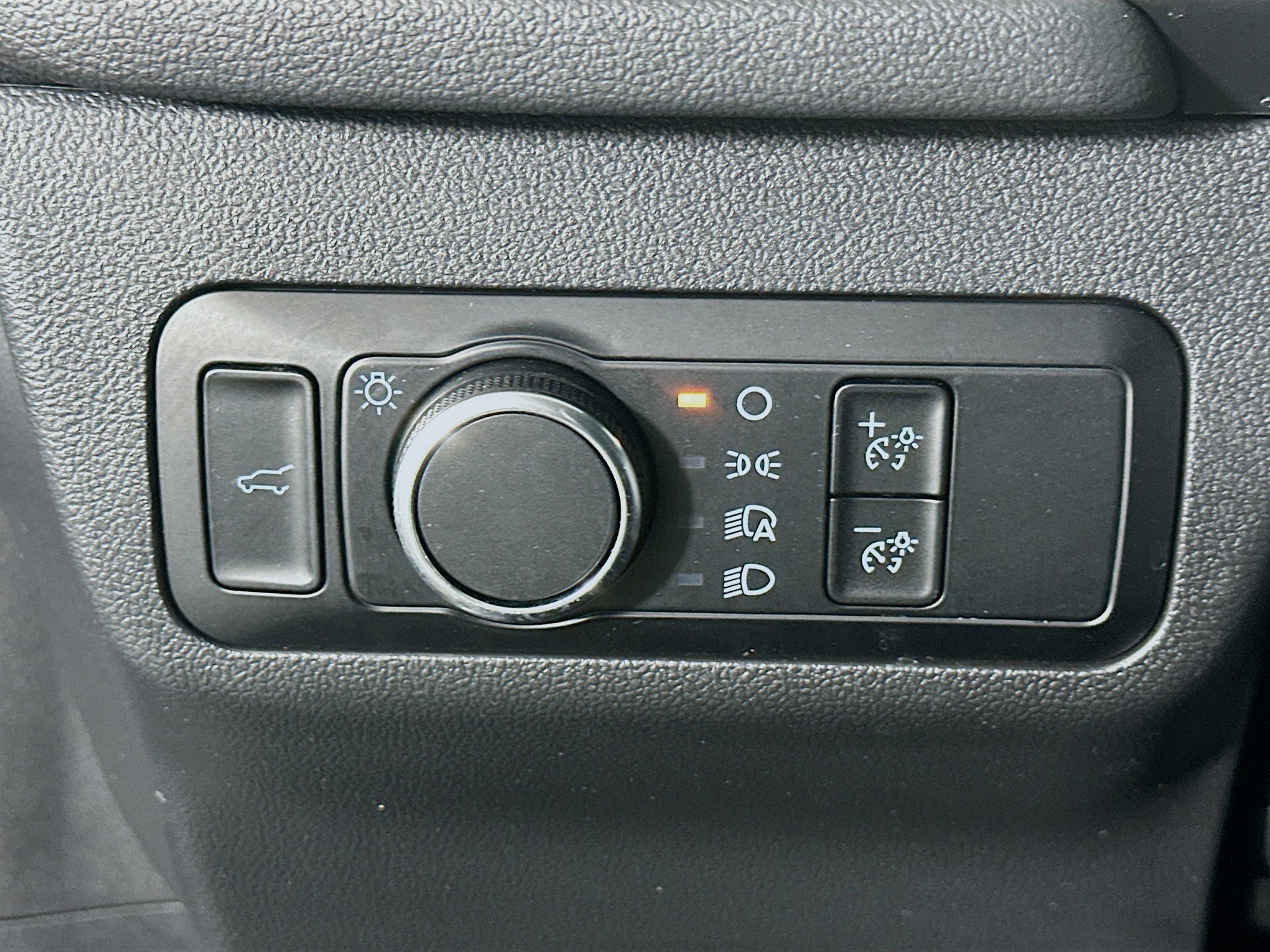 Used 2024 Ford Escape Active image 17