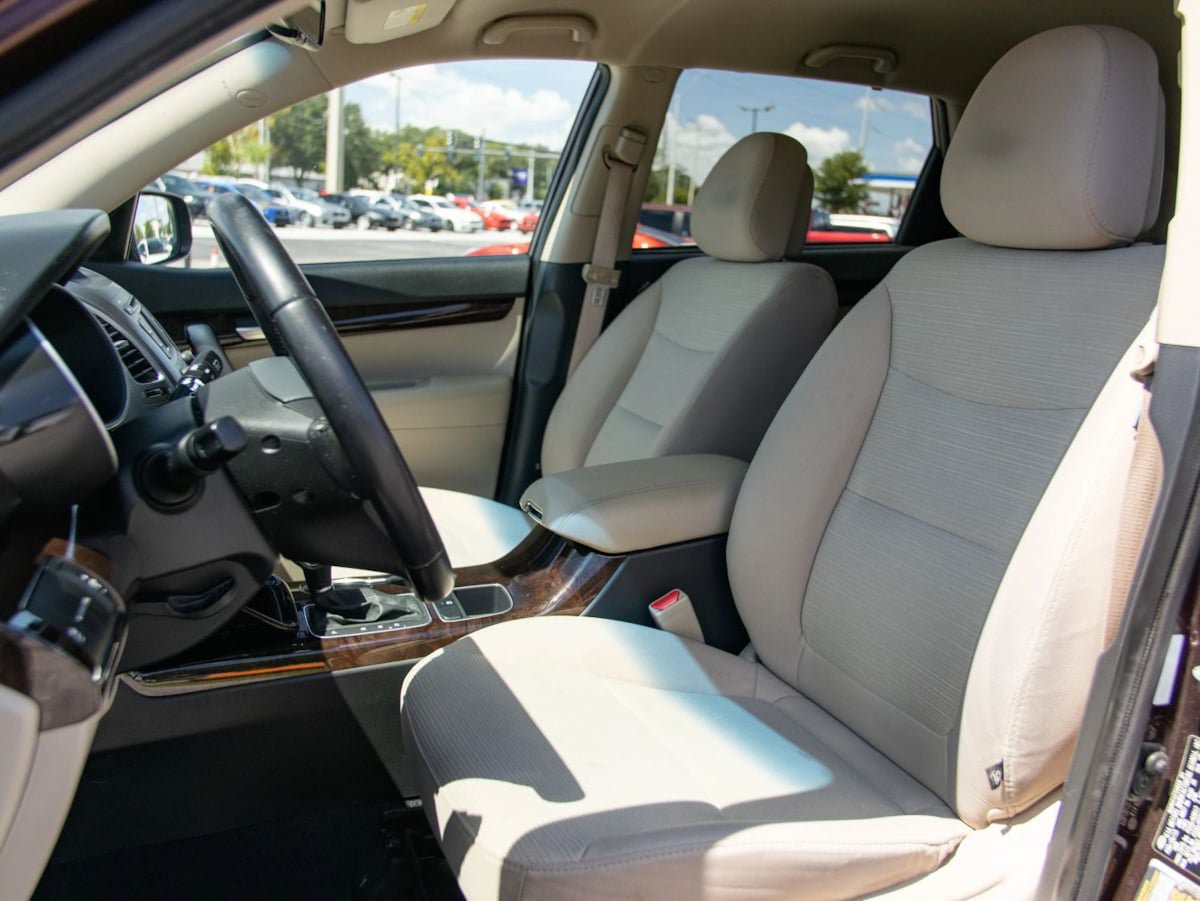 Used 2014 Kia Sorento LX FWD image 18