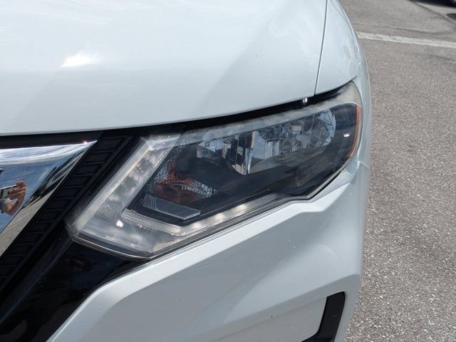 Used 2018 Nissan Rogue S FWD image 10