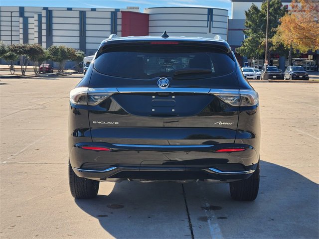 Used 2024 Buick Enclave Avenir w/ Trailering Package, 5000 lbs. image 6