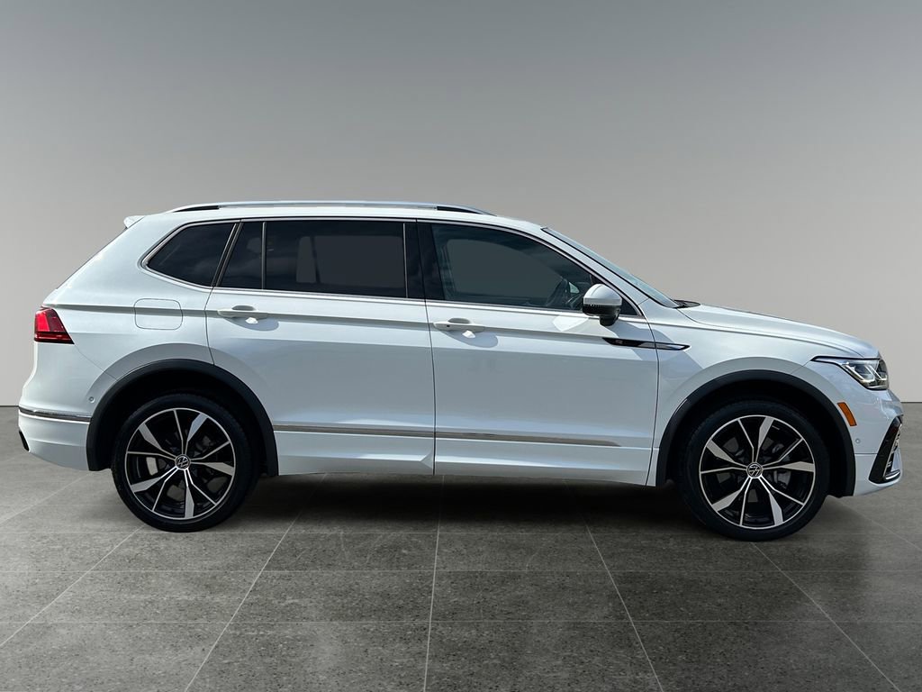 Used 2022 Volkswagen Tiguan SEL R-Line image 8