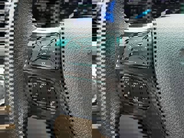 Used 2016 Ford Explorer XLT w/ Equipment Group 202A image 22