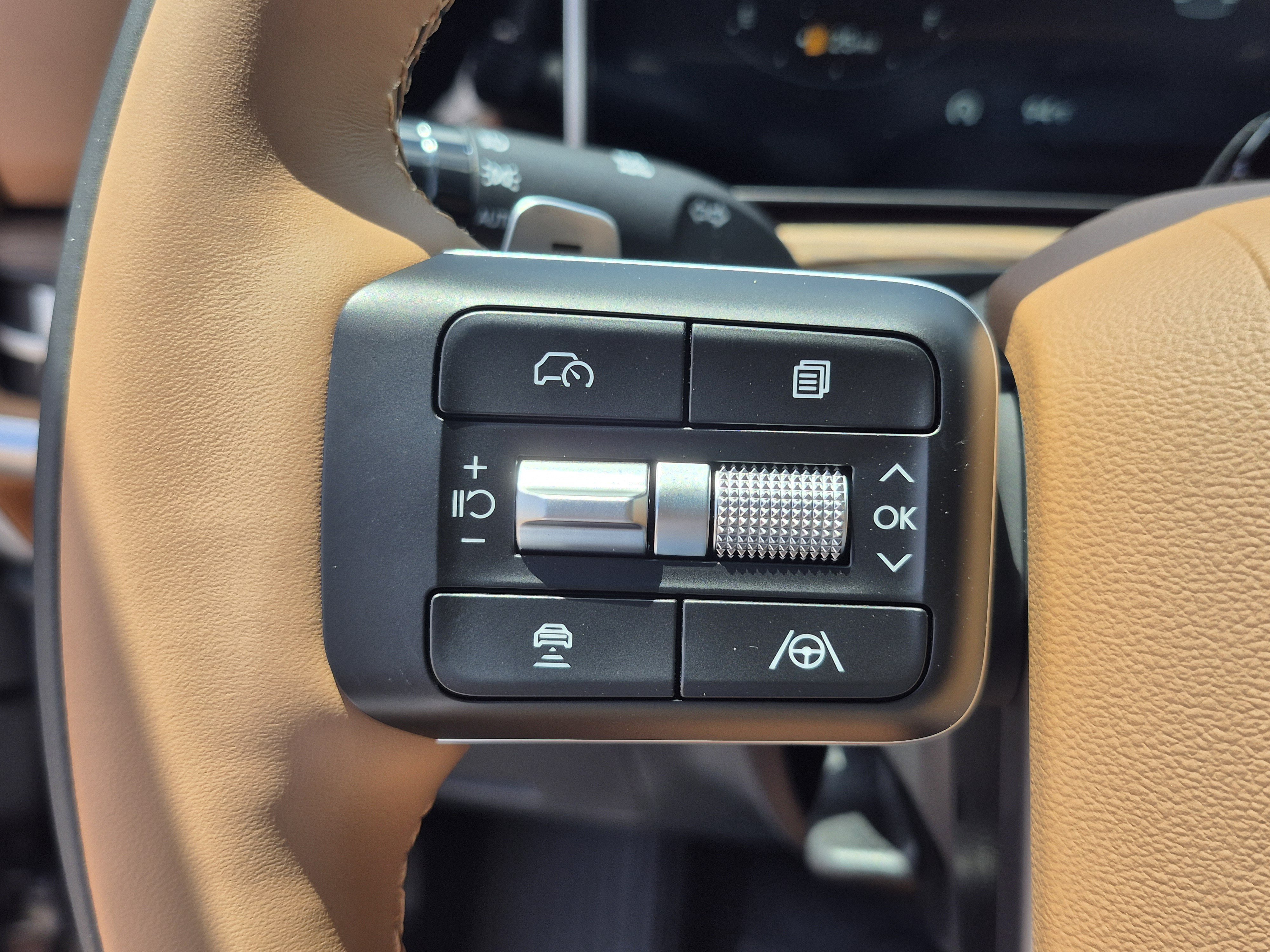 New 2027 Hyundai Santa Fe Calligraphy FWD image 32