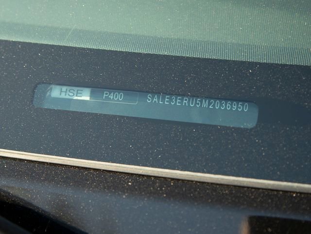 Used 2021 Land Rover Defender 110 X-Dynamic HSE AWD/4WD image 36