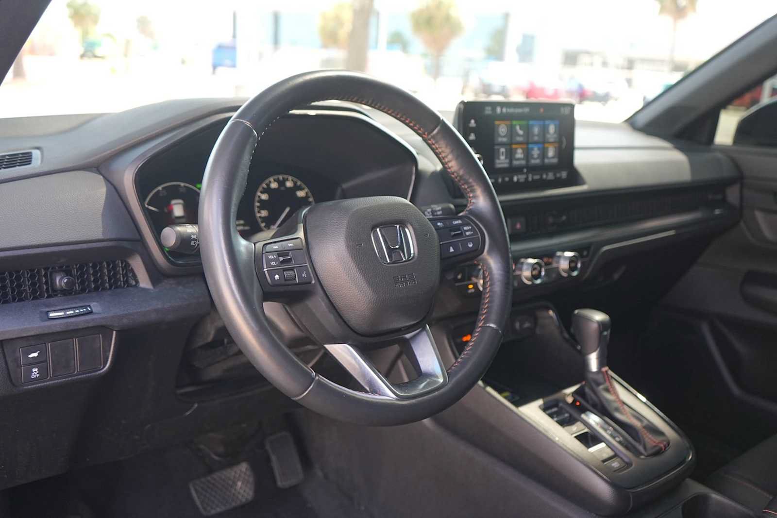 Used 2025 Honda CR-V Sport-L image 2