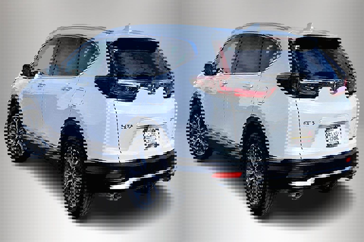 Used 2021 Honda CR-V Touring image 4