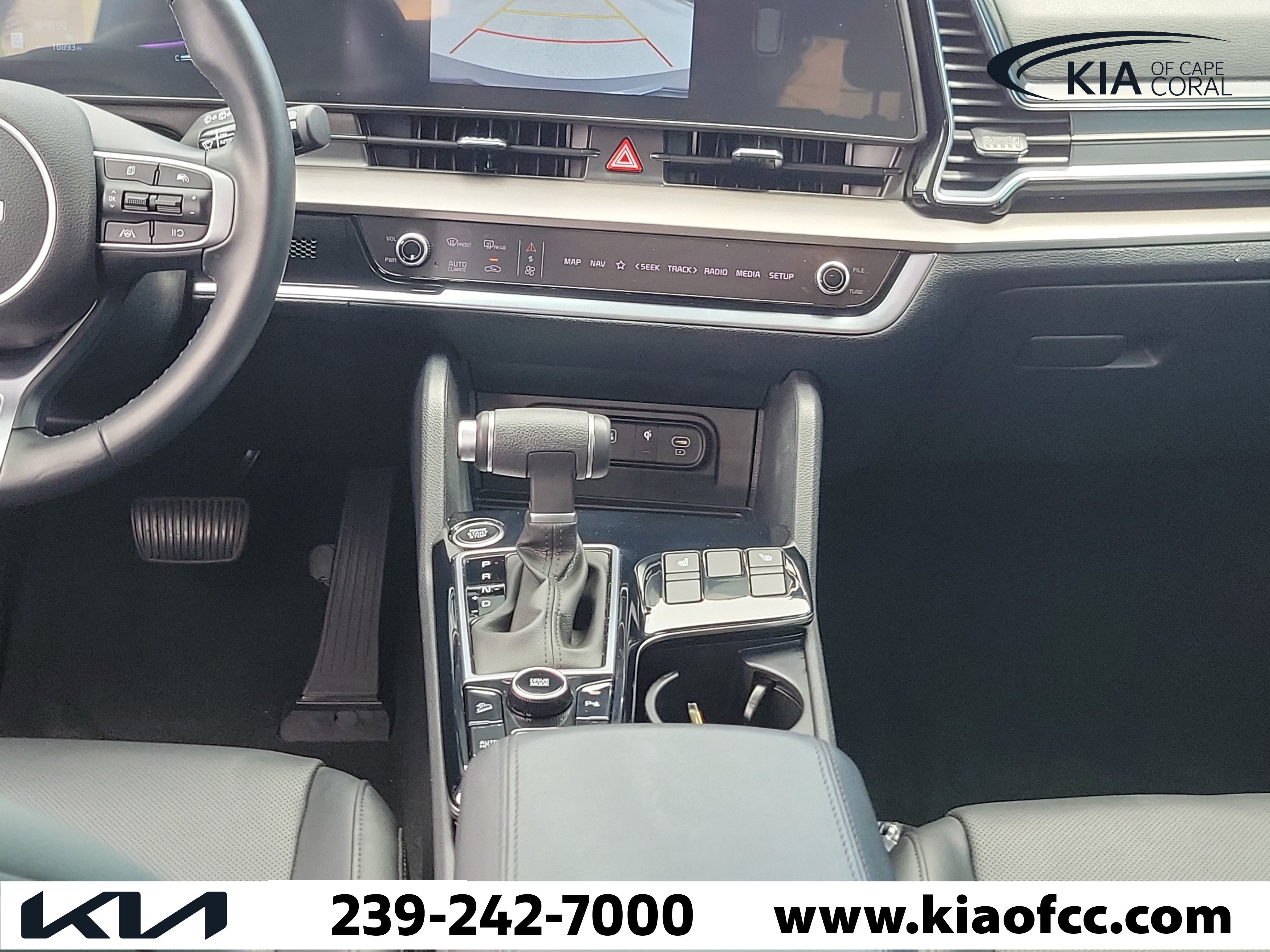 Certified 2025 Kia Sportage EX FWD image 18
