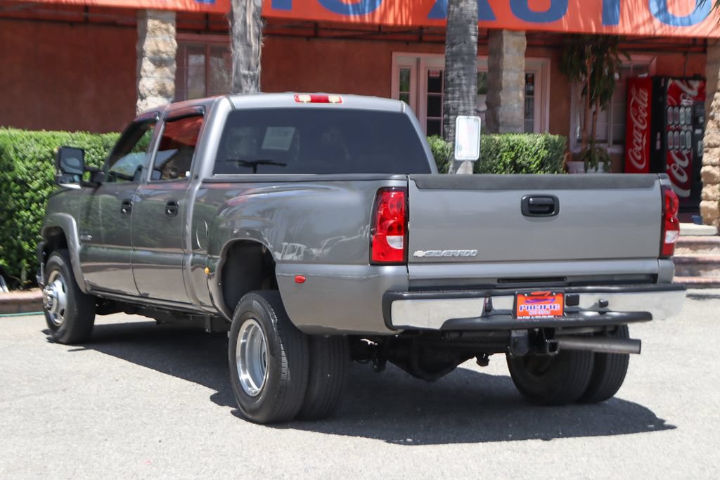 Used 2006 Chevrolet Silverado 3500 LT w/ Heavy-Duty Power Package RWD image 6