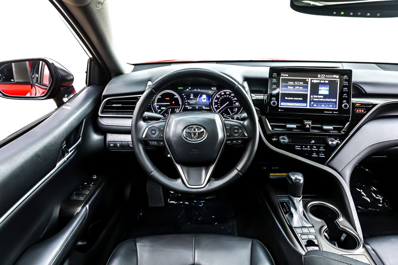 Used 2021 Toyota Camry XSE image 5