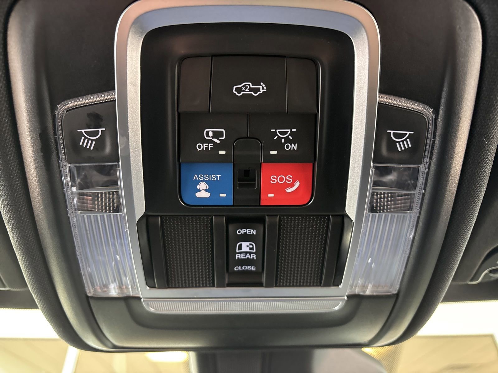 Used 2025 RAM 1500 Lone Star AWD/4WD image 20
