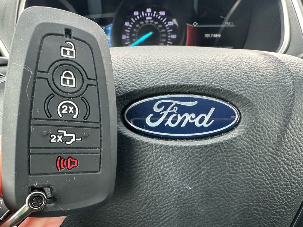 Used 2018 Ford Edge SEL w/ Equipment Group 201A image 43