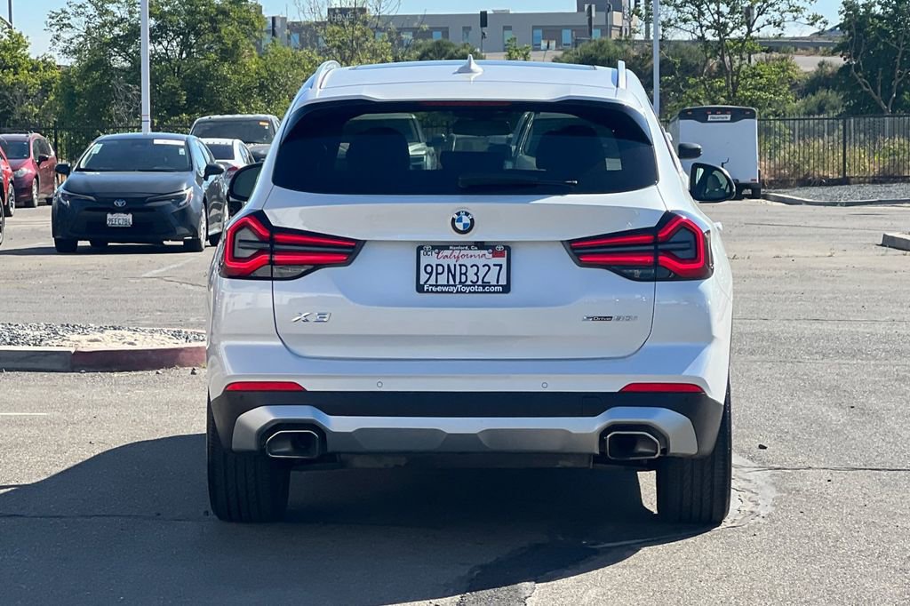 Used 2022 BMW X3 sDrive30i image 6