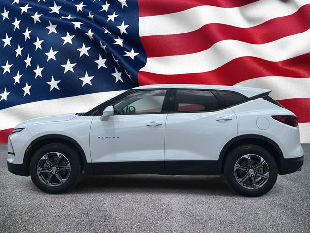 Used 2025 Chevrolet Blazer LT AWD/4WD image 12