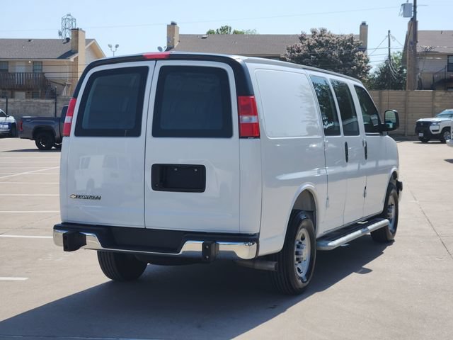 Used 2025 Chevrolet Express 2500 w/ Driver Convenience Package RWD image 13