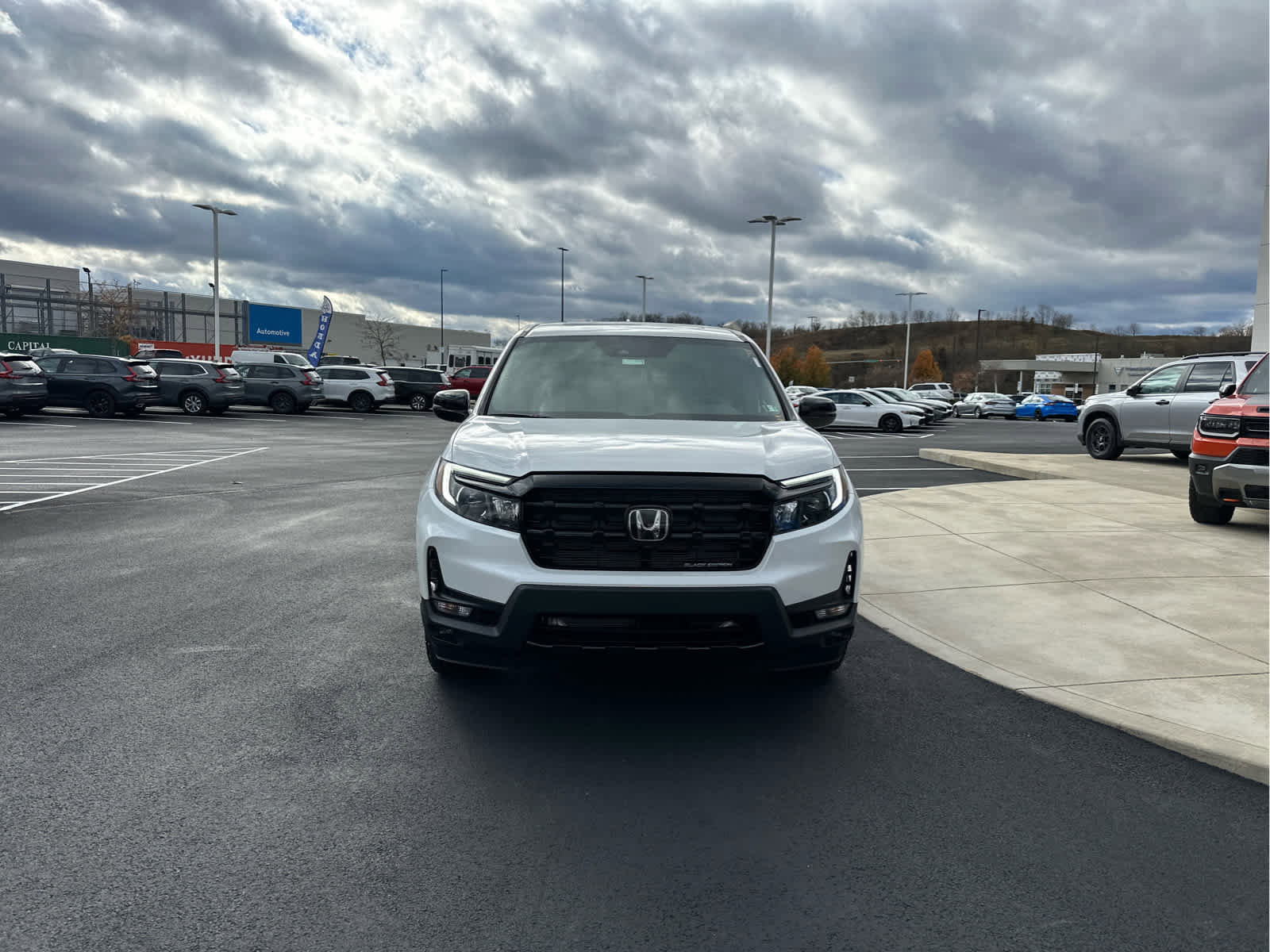 New 2026 Honda Ridgeline Black Edition image 4