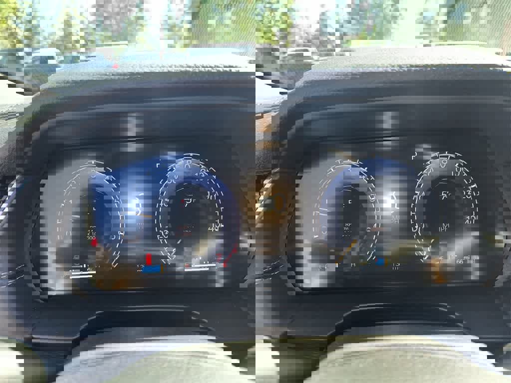 New 2025 Jeep Grand Cherokee Laredo X w/ Luxury Tech Group I image 15