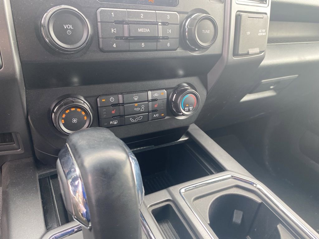 Used 2020 Ford F150 XLT w/ Equipment Group 302A Luxury image 15