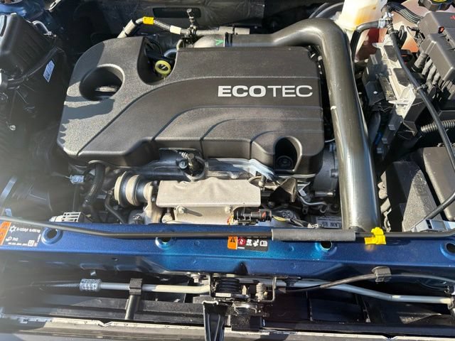 Used 2022 Chevrolet Equinox Premier AWD/4WD image 34