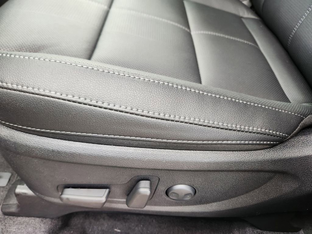 New 2025 Kia Telluride EX image 9