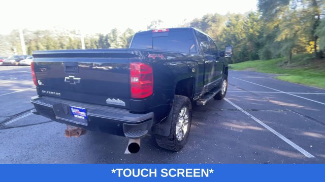 Used 2015 Chevrolet Silverado 2500 High Country w/ Duramax Plus Package AWD/4WD image 9