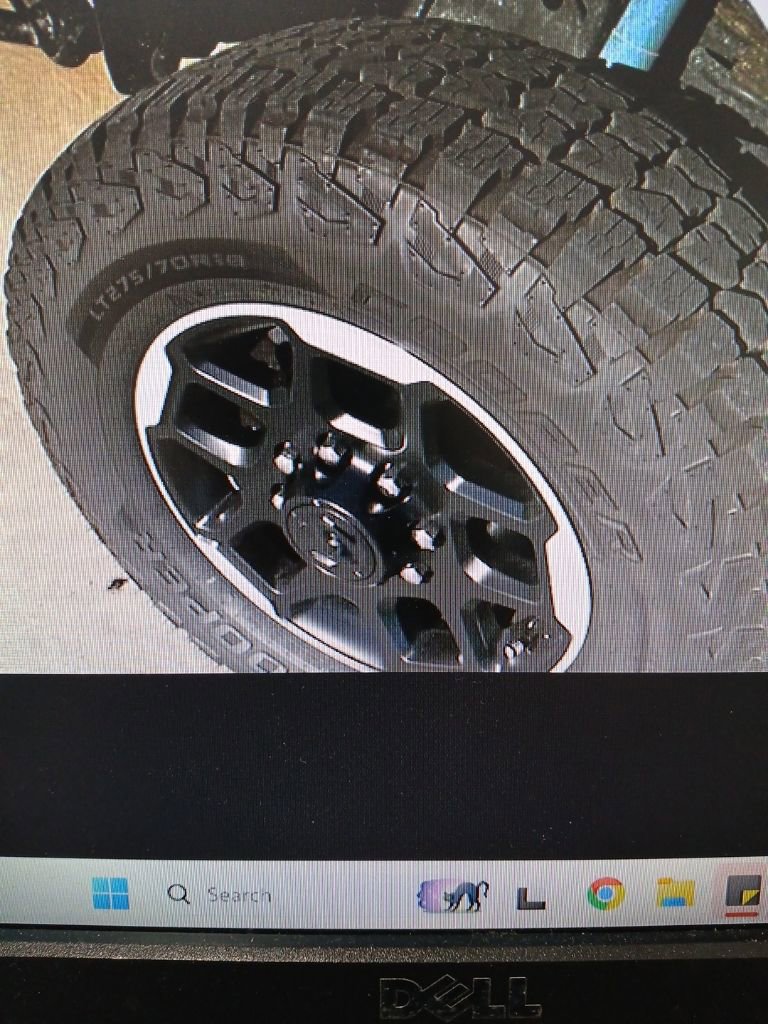 Used 2025 RAM 2500 Laramie image 2