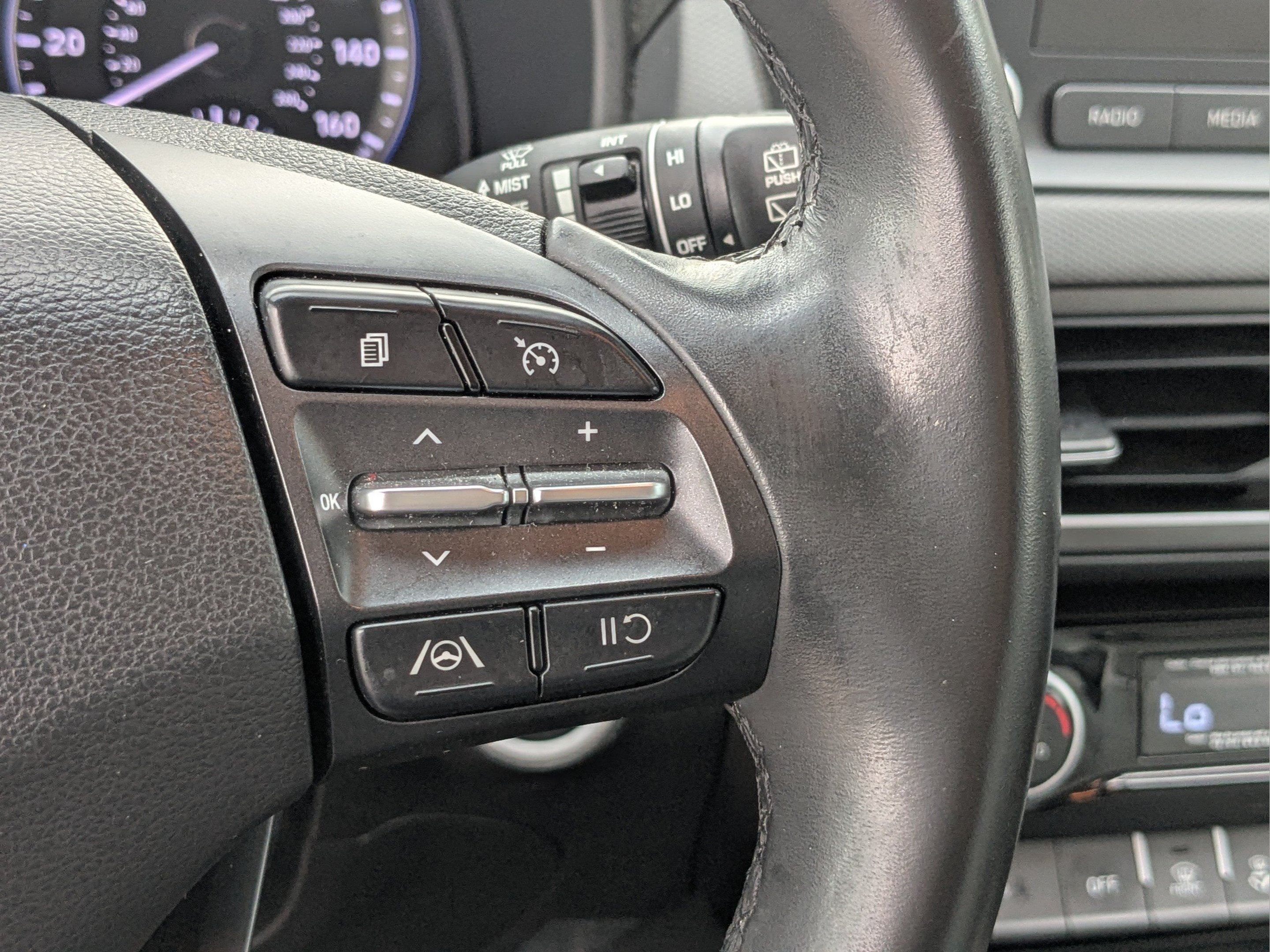 Certified 2022 Hyundai Kona SEL w/ Convenience Package FWD image 26