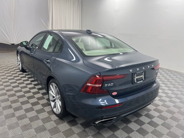 Used 2021 Volvo S60 T5 Momentum w/ Advanced Package AWD/4WD image 6